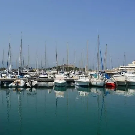 Des Iles Appartement *